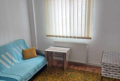 Aprtament 2 camere, zona Bulevardul Grivitei, parter , mobilat si utilat partial - 1