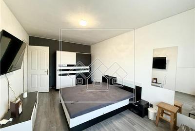 Apartament de vanzare in Sibiu - 3 camere, decomandat - Vasile Aaron - 4