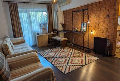 Apt 2 cam in bloc 1988,  Panduri langa Hotel  Marriott,   et.1, finisat lux - 4