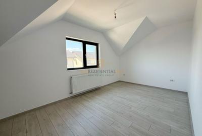 Vila Individuala / Intrare in comuna Berceni / 4 Camere / 3 Bai - 14