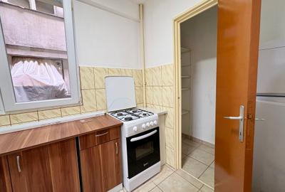 Apartament 2 Camere Eroii Revolutiei Mertrou 2 Min 3/7 Decomandat - 13