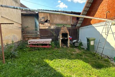 Doua case de vanzare 75 M² + curte 720 M² Piata Kalvin - 8