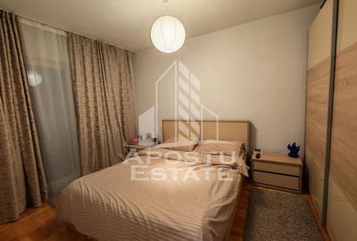 Apartament de vanzare cu 3 camere, 2 bai, etajul 2, zona Lipovei - 9