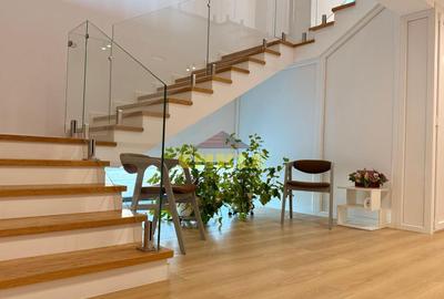 Apartament de lux, 5 minute de Botoșani, 109 mp utili+terasă si curte - 1