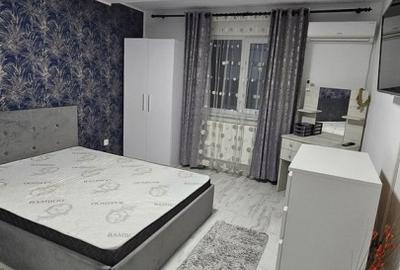 Apartament cu 2 camere decomandat, mobilat în Theodor Pallady
