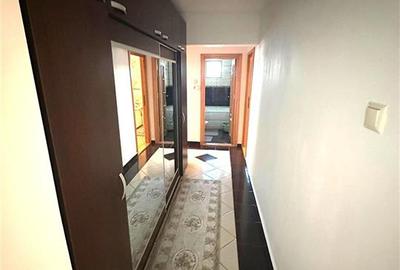 Ap 4 Camere transformat in 3, Mobilat si Utilat, zona Garii - 4
