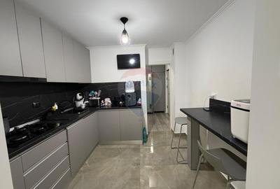 3  decomandate, Rovine, comision zero - 12