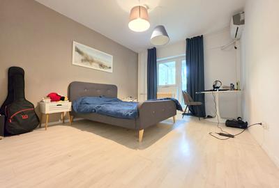 Calea Vacaresti - Parc Tineretului (Lumea Copiilor), bloc 1988 - 5