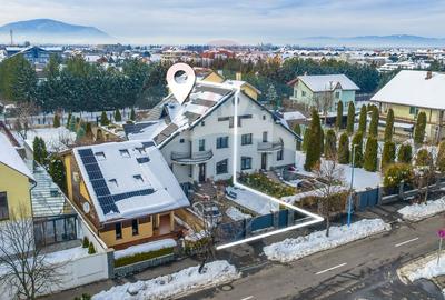 Casă cu 9 camere în Tractorul