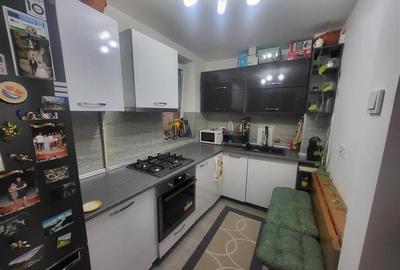 Vanzare apartament 4 camere Tei, complet renovat si mobilat - 2