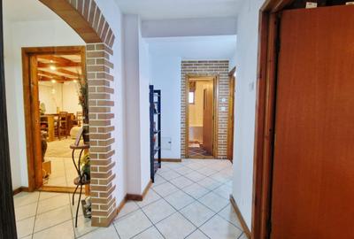 Apartament 4  Camere Decomandate | Renovat Complet | Design deosebit - 13