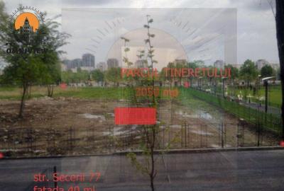 Teren 3.050 mp de vânzare în Parcul Tineretului – locație deosebită - 3