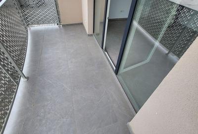 Bloc Nou-Braytim. Langa Hotel Arizona. Decomandat. Bucatarie inchisa - 10