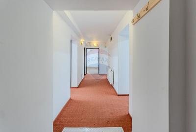 Spațiu de birouri de închiriat – zonă centrală, Str. Castanilor - 8