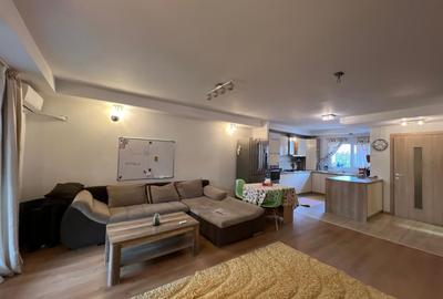 Casă cu 4 camere în Ștefăneștii de Jos