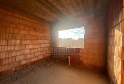 Duplex cu 4 camere | Mosnita Veche | Carrefour - 18