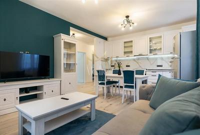 Apartament cu 3 camere semidecomandat, mobilat în Zorilor