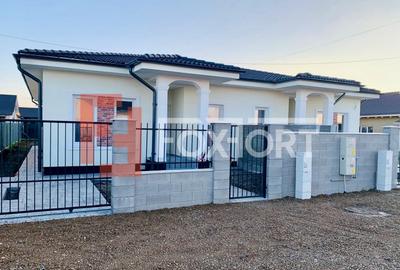 Duplex cu 3 camere si toate utilitatile - Mosnita - Drumul Boilor - 1