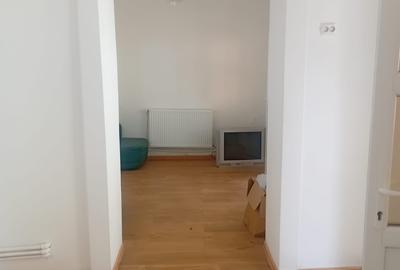 Casa si spatiu gen hala - 2