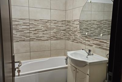 Inchiriere apartament 2 camere, decomandat, Aparatorii  Patriei - 7
