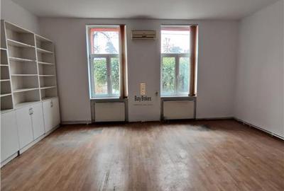 Spatii Birouri - 1200 mp - Zona Centrala - 5