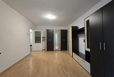 Apartament cu 2 camere semidecomandat în Orizont