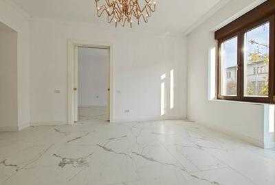 Apartament complet renovat - Piata Sinaia - 1