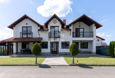 RASNOV | Cladire multifuncionala | De Vanzare | 350 mp | Vad comercial - 2