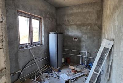 Domnesti - Oportunitate investitie/ Teren 1.643 mp + casa la gri 476mp/  pozitie - 11