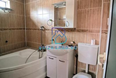 Soseaua  Chitilei, Crusovat, casa P+Pod, sup. 238mp, 9 camere - 3 apartamente - 7