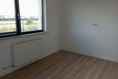 Casa individuala, la cheie, sat Dumbraveni, comuna Balotesti, str. Lahovari 90G - 13