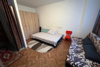 TEI-FACULTATEA DE CONSTRUCTII, garsoniera etaj 1, - 1