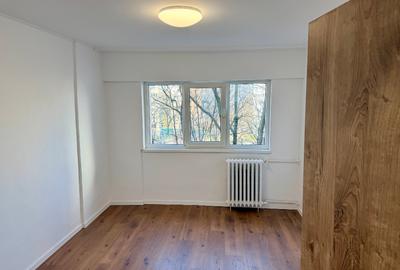 Vând apartament 3 camere Militari, Iuliu Maniu ,metrou Gorjului - 1