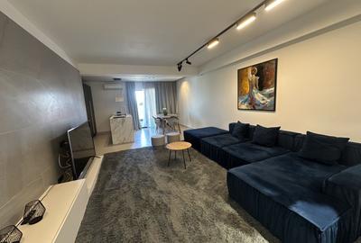 Apartament cu 3 camere decomandat, mobilat în Domenii