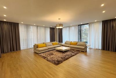 Apartament spatios 5 camere// Primaverii - 15