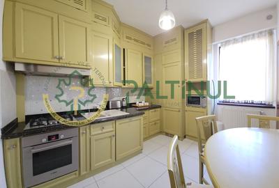 Apartament de închiriat la casa, zona centrala Sibiu, Bdul Victoriei, garaj - 2