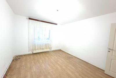 Garsoniera decomandata zona Vasile Aaron - 1