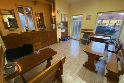 Casa cu 4 camere+spatiu comercial de vanzare in Unirii - 13