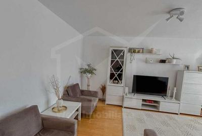 Apartament lux de 4 camere, zona The Office - 1