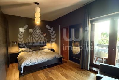 Apartament cu 3 camere semidecomandat în Central