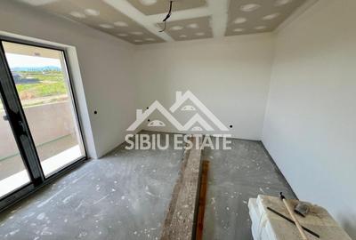 Casa individuala generoasa 5 camere, carport si pivnita curte 500 mp - 6