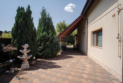 0% Comision - VILA de LUX de vânzare – Cu iaz natural - 35