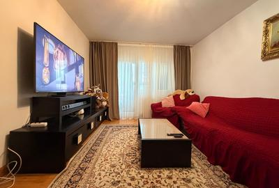 Apartament cu 3 camere decomandat în Crângași