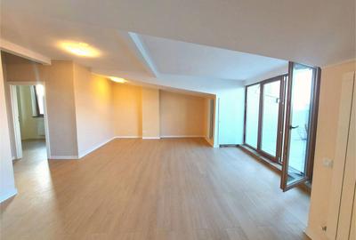 Penthouse 3 camere, 105 mp, terasa 15 mp, zona Eminescu, bloc nou - 7
