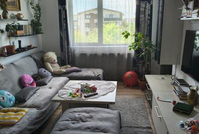 Apartament cu 2 camere semidecomandat în Prelungirea Ghencea