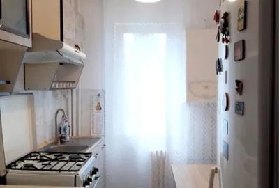 Apartament cu 2 camere, etajul 3/4, zona Alexandru Cel Bun - 6