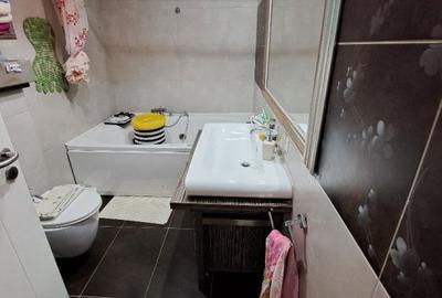 Pipera-Ibiza Sol (scoala Americana), 4 camere de vanzare, p/3 cu gradina, terasa - 19