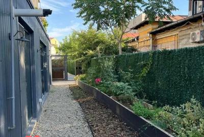 CENTRAL (FOISOR)-5 camere ample, curte privata 210 mp, imobil 2020, 2 parcari! - 1