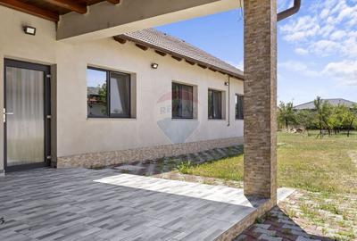 Casă noua 246 mpc cu teren 1363 mp de vânzare Sannicolau Mic, Arad - 3