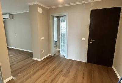 Apartament cu 4 camere semidecomandat, mobilat în Rahova